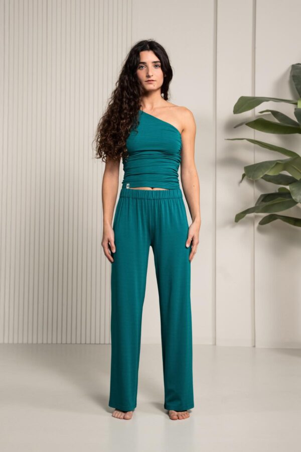 KAMI_guru_verde_3